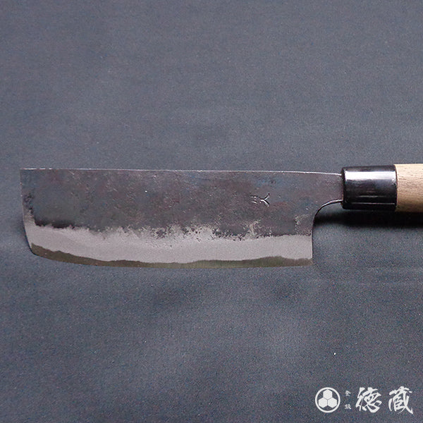 青二　黒打仕上　菜切包丁　胡桃柄