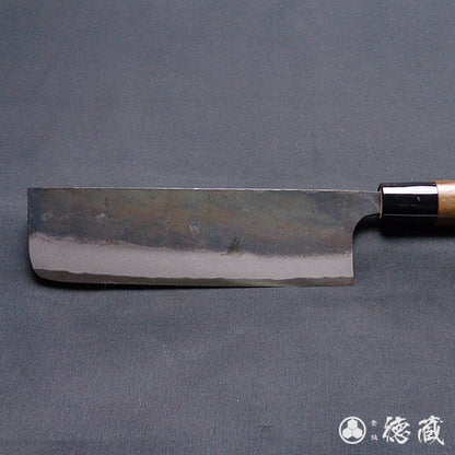 白一　黒打仕上　菜切包丁　胡桃柄