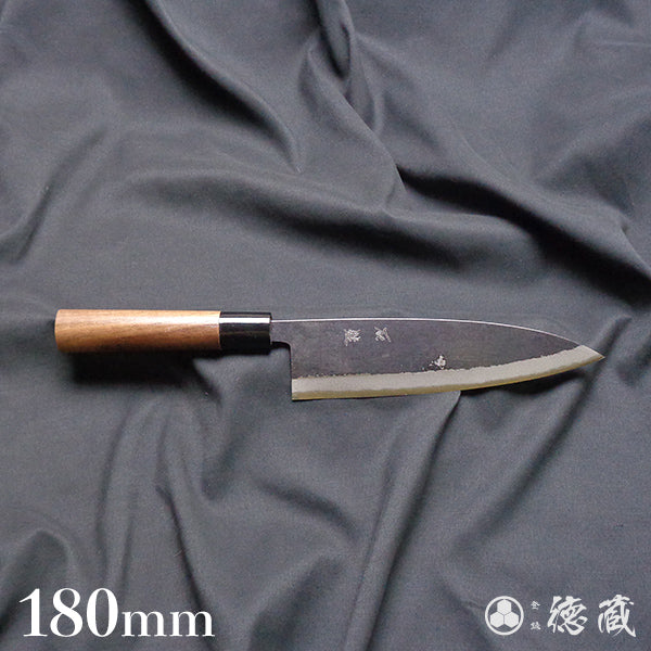 青二　黒打仕上　伊予型舟行包丁　胡桃柄