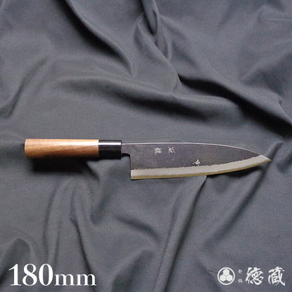 青二　黒打仕上　伊予型舟行包丁　胡桃柄
