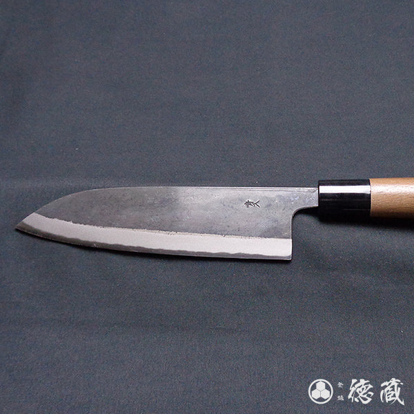 青二　黒打仕上　三徳包丁　胡桃柄