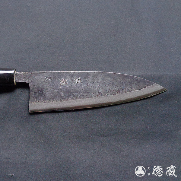 青二　黒打仕上　厚出刃包丁　胡桃柄
