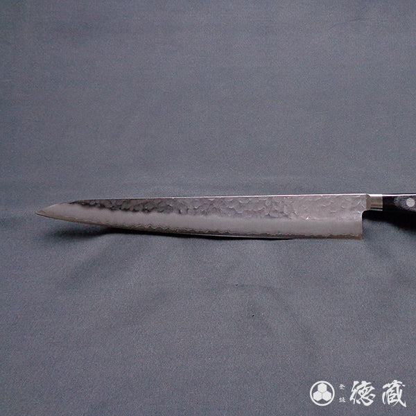 AUS8　槌目仕上　筋引包丁　黒ハンドル