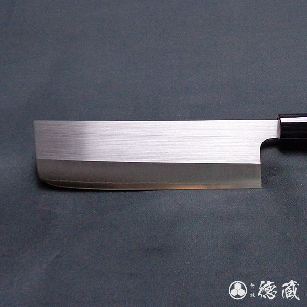 AUS8　菜切包丁　胡桃柄